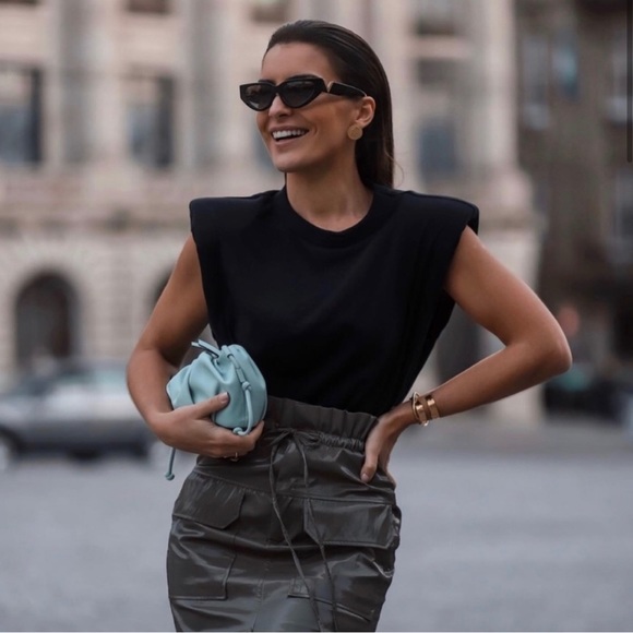 Chelsea High Demand Shoulder Pad Top sz L - Picture 2 of 5